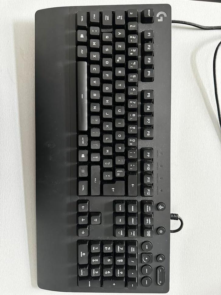 Clavier logitech G213, Informatique & Logiciels, Claviers, Utilisé, Azerty, Filaire, Ergonomique, Clavier gamer, Touches multimédia