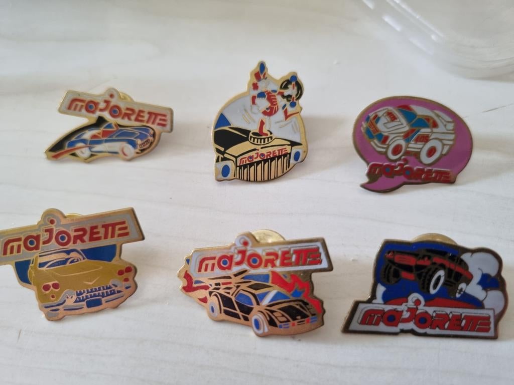 Pins Majorette auto's, Ophalen of Verzenden