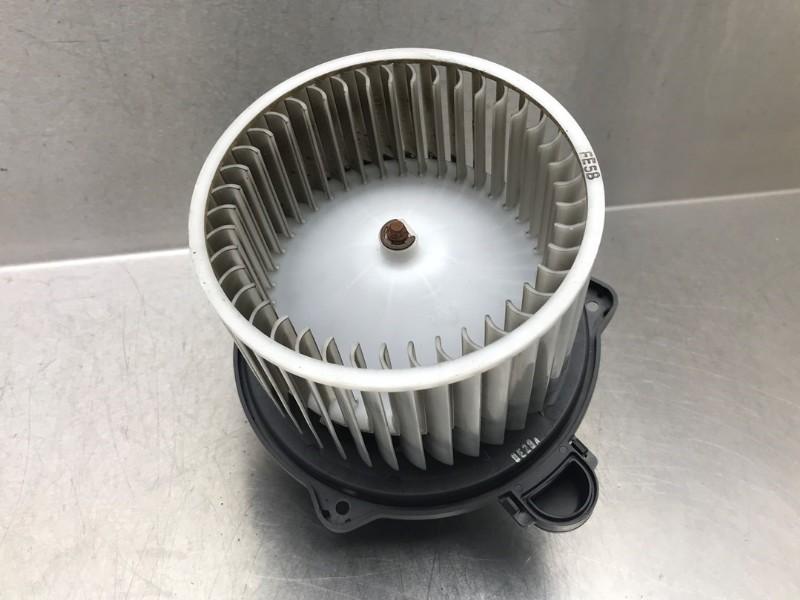 VENTILATEUR RADIATEUR MOTEUR Kia Pro cee'd (EDB3), Utilisé, Kia