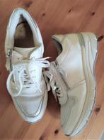 wit sneakers sportschoenen + rits , zilveren afwerking , 39, Kleding | Dames, Wit, Ophalen of Verzenden, Zo goed als nieuw, Sneakers