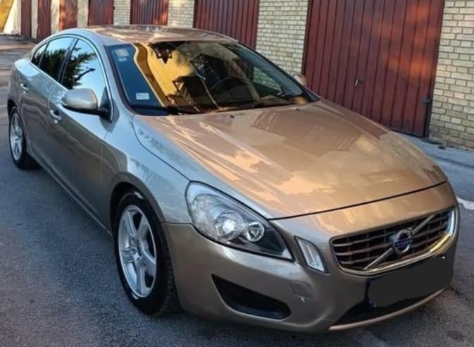 Volvo S60, Auto's, Volvo, Voorwielaandrijving, 4 deurs, 1600 cc, S60