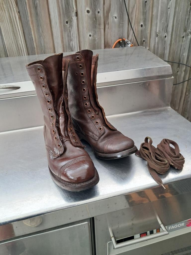 M57 combat " paratrooper" boots, Verzamelen, Militaria | Algemeen, Ophalen of Verzenden