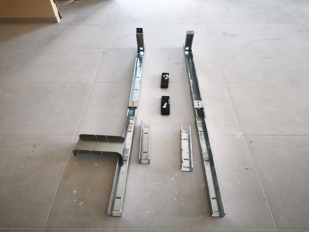 Panneau solaire de moins de 2 pièces, Bricolage & Construction, Panneaux solaires & Accessoires, Enlèvement, Comme neuf