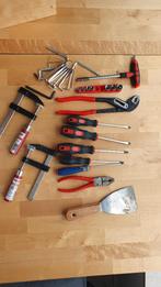 diverse gereedschappen, Enlèvement, Utilisé