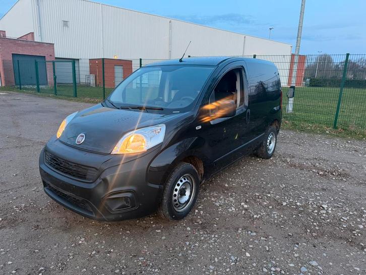 FIAT FIORINO | 2019 | 1.3 DIESEL | 66.000 KM | AIRCO | EURO6, Auto's, Bestelwagens en Lichte vracht, Bedrijf, Te koop, Airconditioning