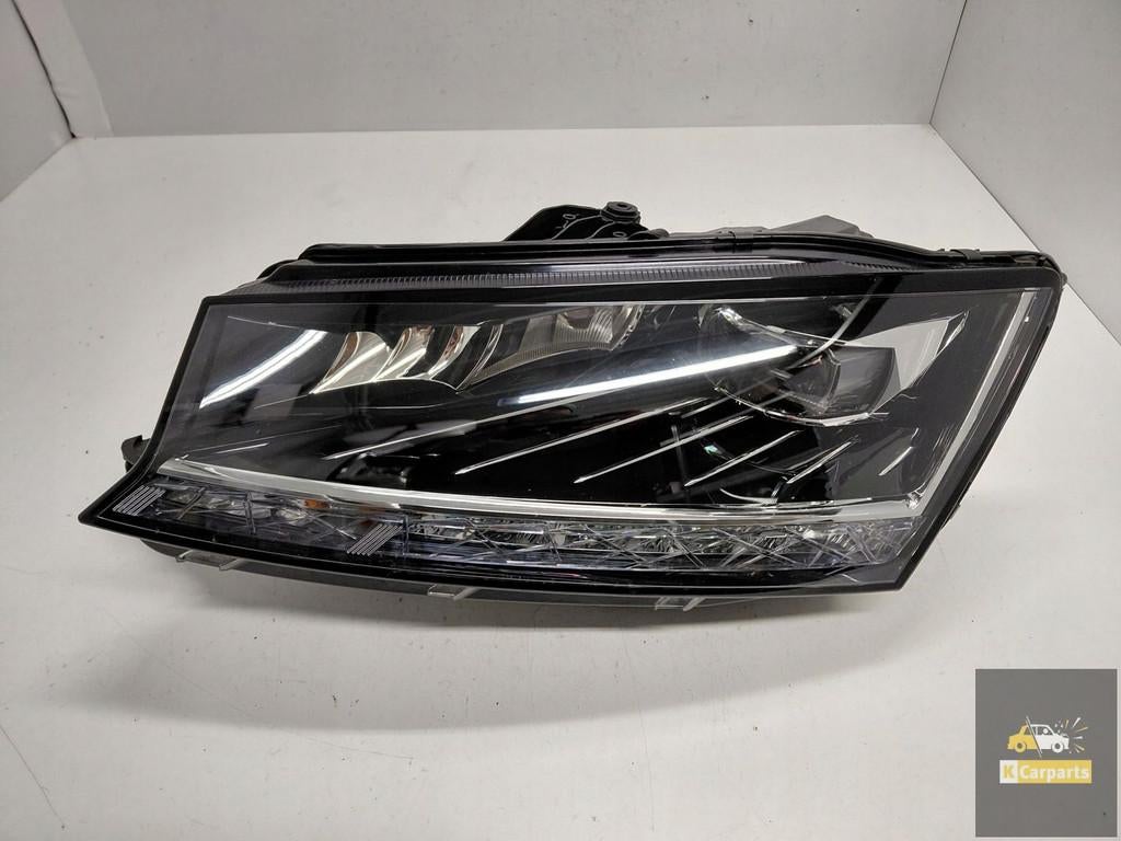 6V1941015F, Phare LED gauche complet pour Skoda Fabia III Li, Infoline@skoda-auto.cz, Tr. Vaclava Klementa 869
293 01  Mlada Boleslav, CZ