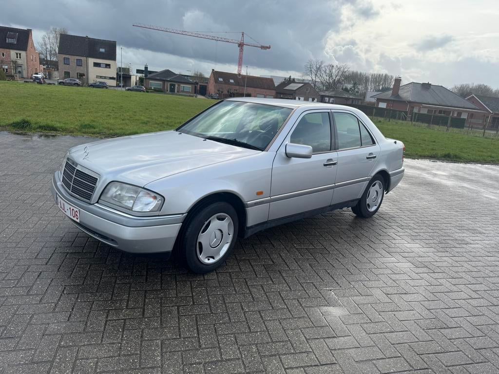 Mercedes Benz c180, Auto's, Voorwielaandrijving, 5 deurs, Particulier, 1800 cc