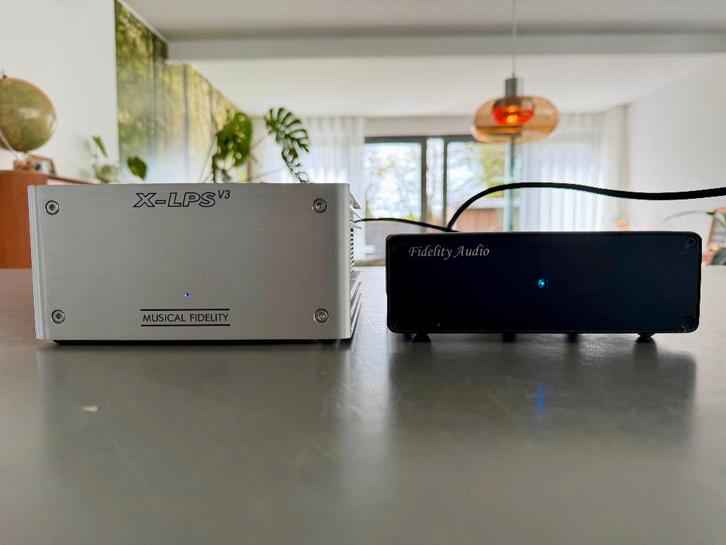 phono preamp Musical Fidelity X-LPS v3 + upgraded PSU MM/MC, Audio, Tv en Foto, Versterkers en Ontvangers, Zo goed als nieuw, Overige merken