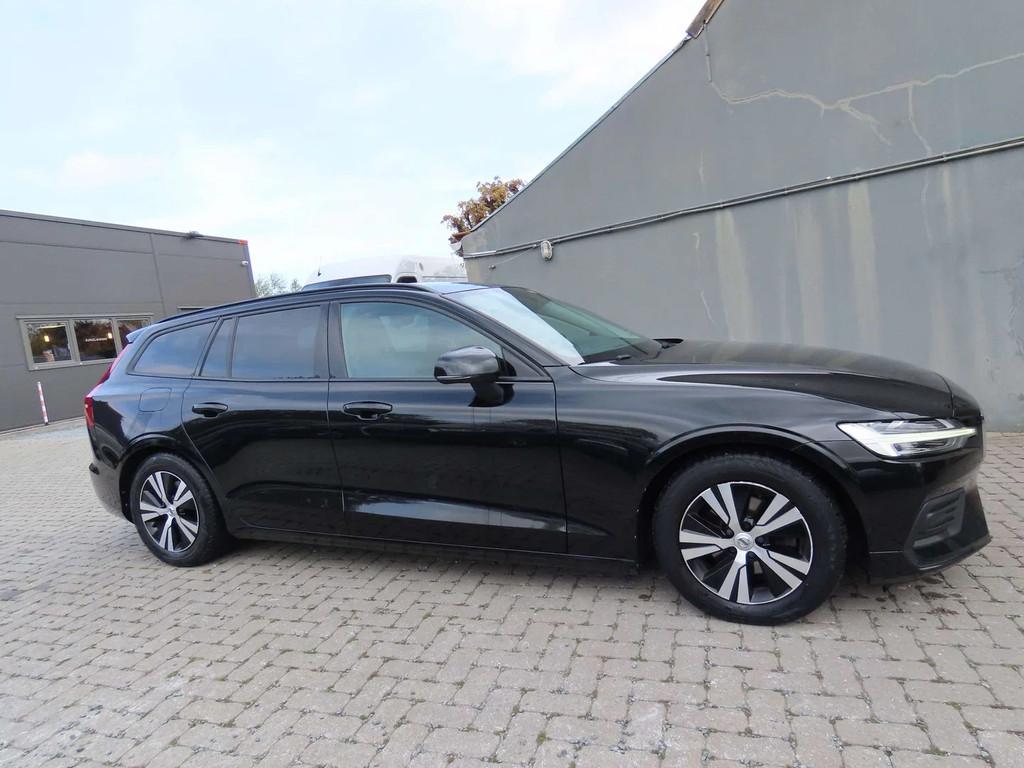 Volvo V60 V60 2.0 D3 (bj 2019), Gebruikt, 4 cilinders, 1969 cc, Zwart