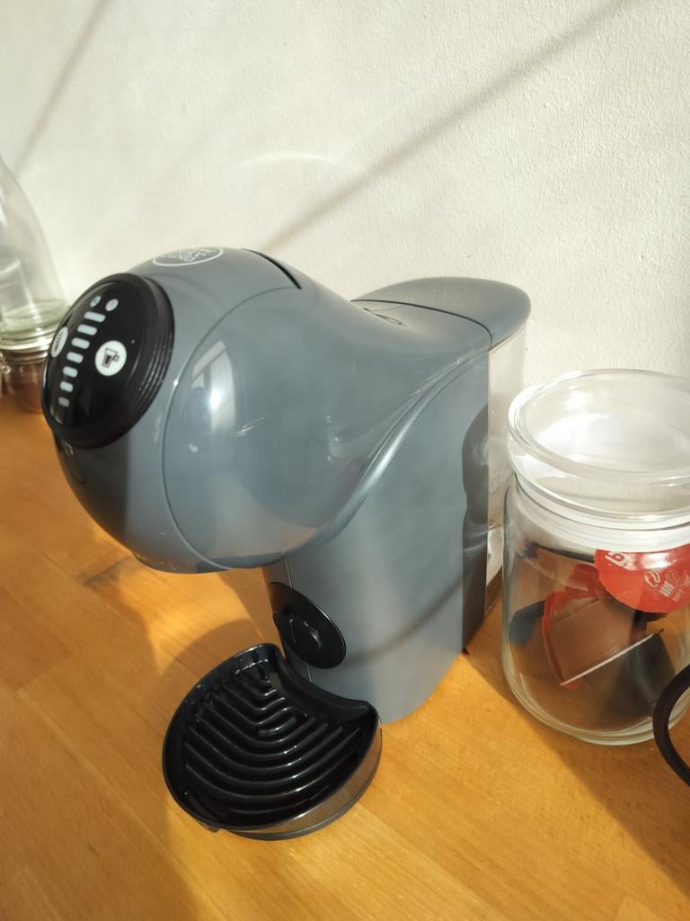 NESCAFÉ DOLCE GUSTO Krups, Machine à espresso