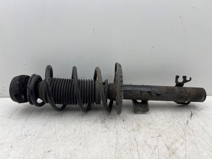 Amortisseur avant droit d'un Volkswagen UP, Volkswagen, -, 3 mois de garantie, Utilisé