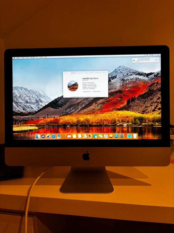 Apple iMac 21.5” Late 2013 met Magic Keyboard & Magic Mouse, Computers en Software, Apple Desktops, Zo goed als nieuw, iMac, HDD