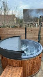 Te koop: Luxe 7-persoons hottub 2,25m, Tuin en Terras, Bubbelbaden en Hottubs, Ophalen, Filter, Zo goed als nieuw, Vast