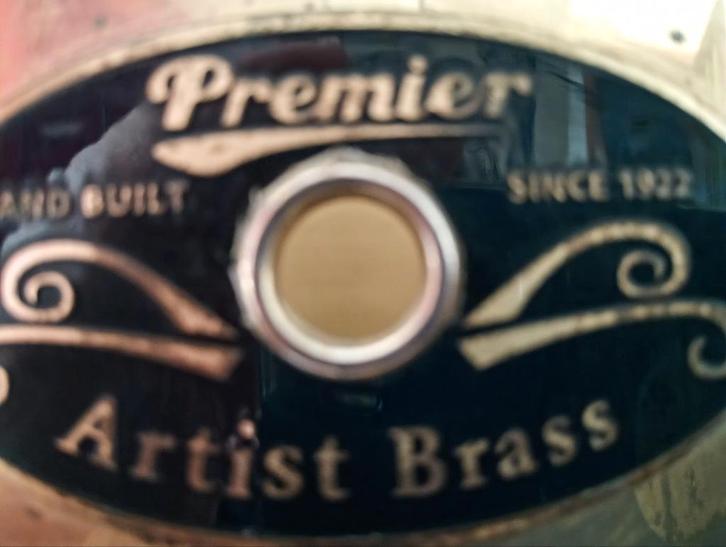 Cable en laiton Premier Artist de 6,5 pouces de profondeur, Musique & Instruments, Batteries & Percussions, Utilisé, Pearl, Enlèvement ou Envoi