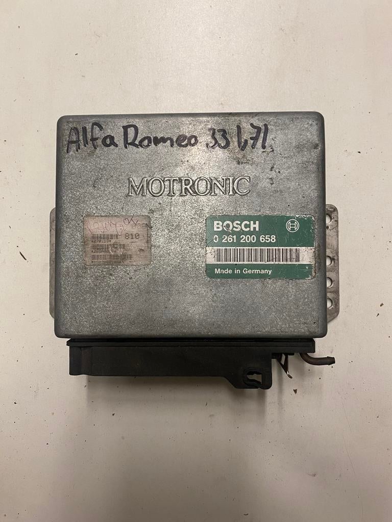 Alfa Romeo 33 1,7 IE 0261200658 ECU, Autos : Pièces & Accessoires, Électronique & Câbles, Alfa Romeo, Utilisé, Enlèvement ou Envoi