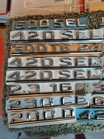 logos originaux neufs pour Mercedes W124 W126 W140 R129