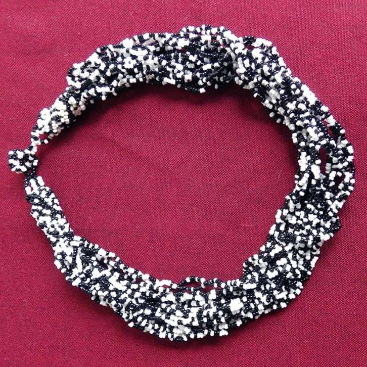 Vintage Kralencolliers (2x): €.25,00/st., Handtassen en Accessoires, Kettingen, Zo goed als nieuw, Ophalen