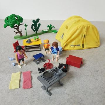 Playmobil kamperen, kinderdagverblijf en oma met rollator beschikbaar voor biedingen