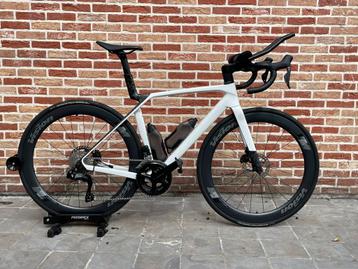 Trek madone sl6 gen 8 maat M 2026 beschikbaar voor biedingen