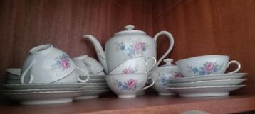 Koffieserviesje 10 kopjes 11 schoteltjes koffiekan suikerpot beschikbaar voor biedingen