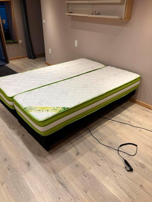 Lit électrique avec Matelas, Huis en Inrichting, Slaapkamer | Waterbedden, Zo goed als nieuw, Ophalen