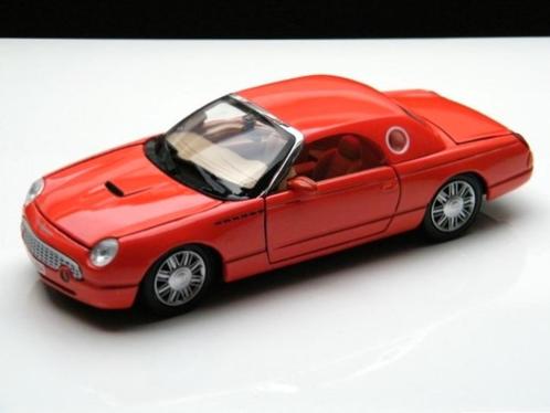 Modelauto Ford Thunderbird – James Bond 007  Die Another Day, Hobby & Loisirs créatifs, Voitures miniatures | 1:24, Neuf, Voiture