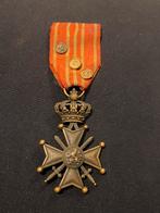 Lot 37 : médaille croix de guerre, Collections, Enlèvement ou Envoi