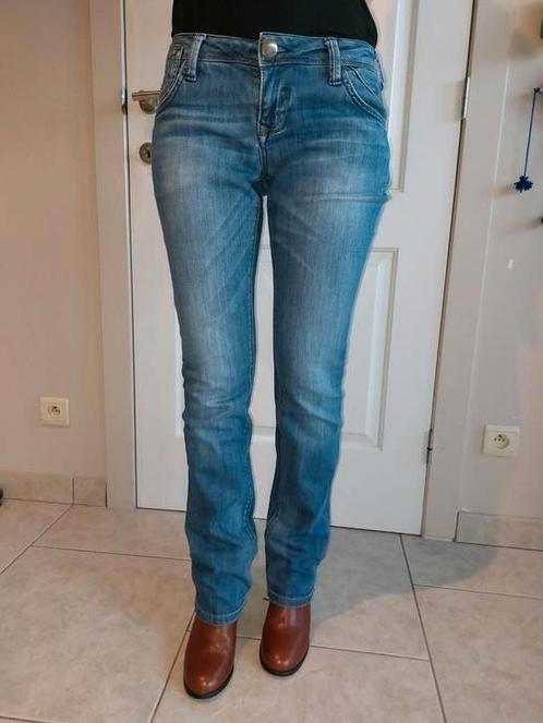 Jeans broek dames maat 38 (W30 L32) Only, Kleding | Dames, Spijkerbroeken en Jeans, Gedragen, W30 - W32 (confectie 38/40), Blauw