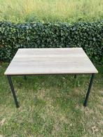 Houten tafel., Ophalen, Zo goed als nieuw
