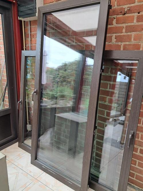 Raam + omlijsting met 2 ramen erin, Doe-het-zelf en Bouw, Glas en Ramen, Gebruikt, Gevelraam of Ruit, 160 cm of meer, 160 cm of meer