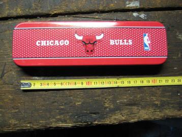 metalen doosje chicago bulls beschikbaar voor biedingen
