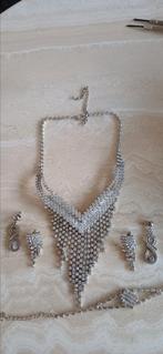 Mooie halsketting met armband en oorbellen, Antiek en Kunst, Ophalen of Verzenden