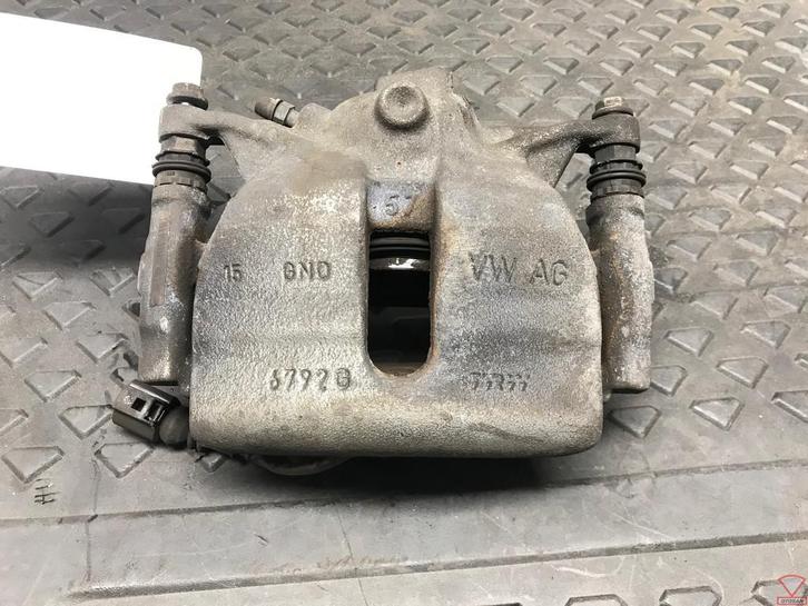 audi a3 8v vag remklauw elekt. rechts voor, Auto-onderdelen, Elektronica en Kabels, Audi, Gebruikt