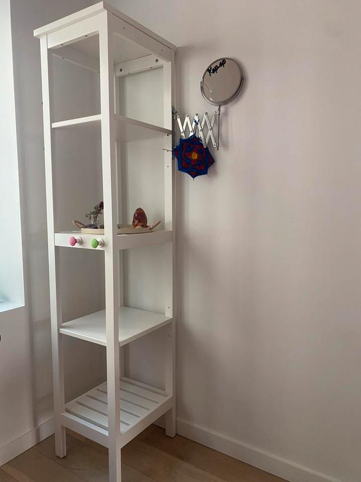 Wit wandrek - hemnes. Koopje!, Huis en Inrichting, Kasten | Vitrinekasten, Gebruikt, Ophalen