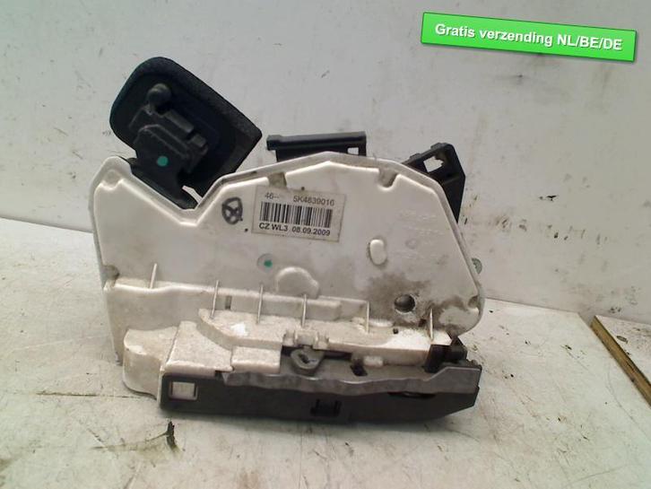 PORTIERSLOT RECHTS ACHTER Golf VI (5K1) (5K4839016), Auto-onderdelen, Carrosserie, Volkswagen, Achter, Rechts, Gebruikt