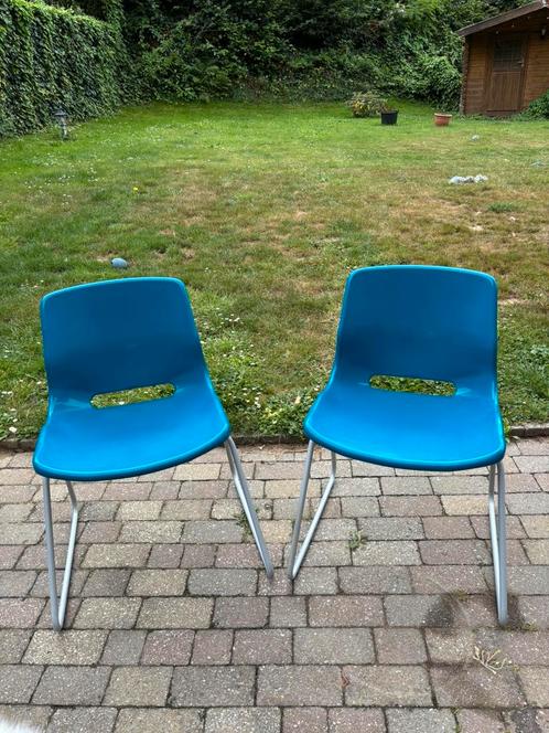 2 Ikea Snille stoelen, Huis en Inrichting, Stoelen, Gebruikt, Kunststof, Blauw, Ophalen
