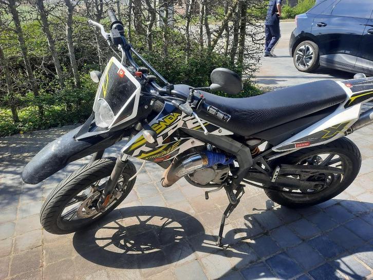 Derbi senda DRD xtreme 2017, Fietsen en Brommers, Brommers | Derbi, Gebruikt, Klasse B (45 km/u), Ophalen