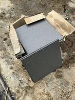 30-tal grijze tegels 30 x 30 cm, Doe-het-zelf en Bouw, Tegels, Ophalen, Nieuw, 20 tot 40 cm, Minder dan 5 m²