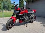 Ducati Monster 937+, Motoren, 2 cilinders, Motorrijbewijs A, Handvatverwarming, Particulier