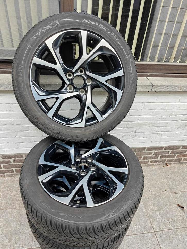 Originele toyota C-HR RAV4 18 inch winterset, Auto-onderdelen, Banden en Velgen, Banden en Velgen, Winterbanden, 18 inch, 225 mm