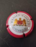 Een champagne of bier capsule kleur verschillende kleuren, Verzamelen, Ophalen, Zo goed als nieuw