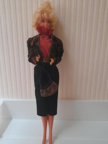 Barbie dans la haute couture des années 80 de Mattel, Enlèvement ou Envoi, Comme neuf