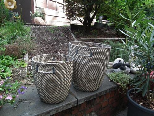 2 plantenbakken, donkergrijs/beige, binnen/buiten (Ikea), Tuin en Terras, Bloempotten, Zo goed als nieuw, Overige materialen, Binnen