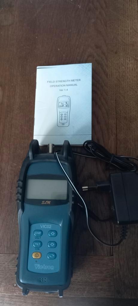 Victron VIC02 46 tot 864 MHz meter, Doe-het-zelf en Bouw, Meetapparatuur, Zo goed als nieuw, Ophalen of Verzenden