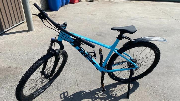 Mountainbike Trek Marlin 5 (L), Fietsen en Brommers, Fietsen | Mountainbikes en ATB, Zo goed als nieuw, Heren, Trek, Fully, Ophalen