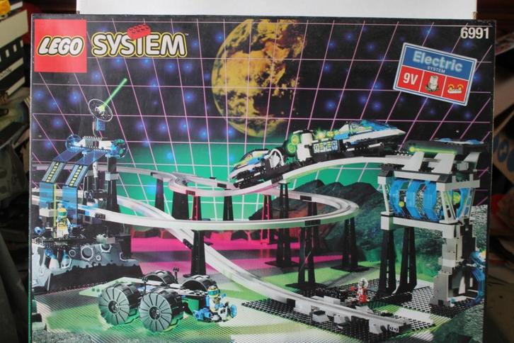 Lego 6991 Monorail Transport Base 1994, Met doos en boek., Kinderen en Baby's, Speelgoed | Duplo en Lego, Gebruikt, Lego, Complete set