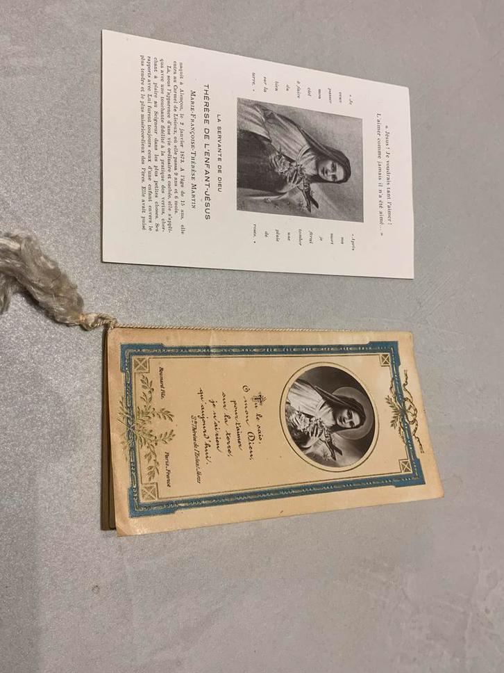 Mini-almanach St Thérèse 1926 +brochure des dévotions 1919, Antiquités & Art, Antiquités | Objets religieux, Enlèvement ou Envoi
