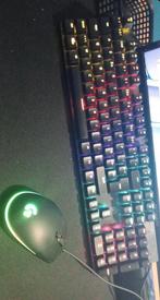 Clavier gaming + souris gaming ( Prix négociable), Informatique & Logiciels, Comme neuf, Enlèvement ou Envoi