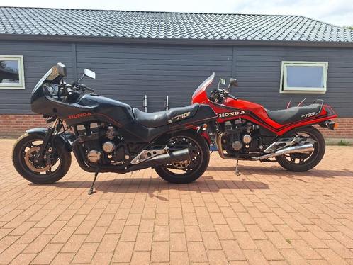 2x Honda CBX 750 F motor motorfiets oldtimer 1987 1984, Motoren, Motoren | Oldtimers, Ophalen