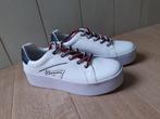 Tommy Hilfiger maat 40, Wit, Ophalen of Verzenden, Zo goed als nieuw, Sneakers